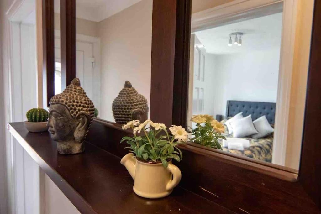 1 Bedroom Self Contained Apartment In Christchurch Winkton Ngoại thất bức ảnh